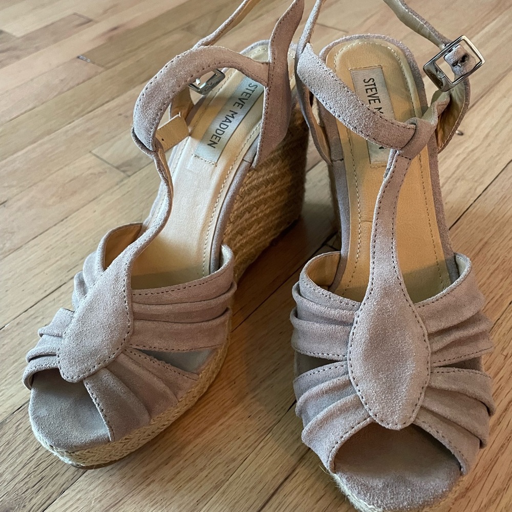 Steve Madden wedge sandals!